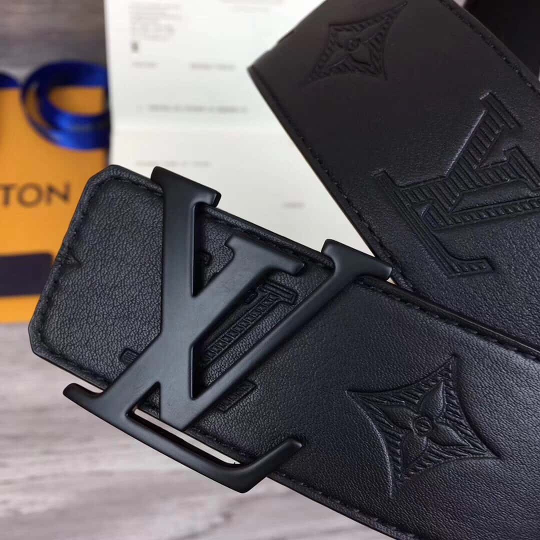 Louis Vuitton LV Shape Reversible Belt Monogram 40MM Prism/Black – CRUIZER