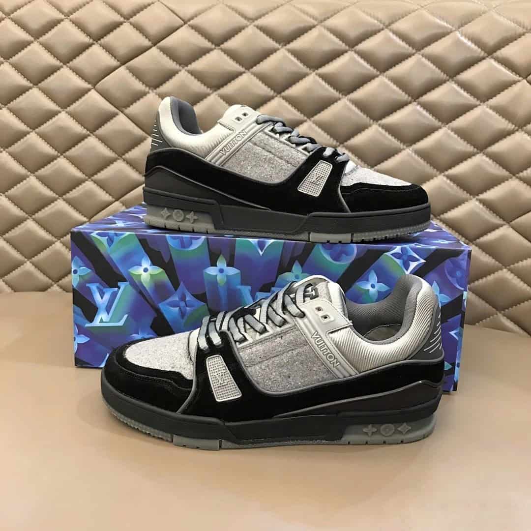 Replica Louis Vuitton White/Black LV Trainer Sneakers with #54 for