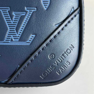 Louis Vuitton LV Trio Navy Shadow leather Blue ref.877074 - Joli