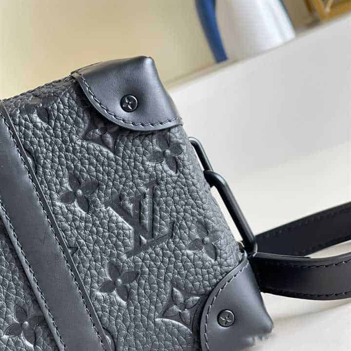 M44480 Mini Soft Trunk Men Real Leather Long Wallet Chain Wallets