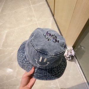 Louis Vuitton Bucket Hat - LHC23