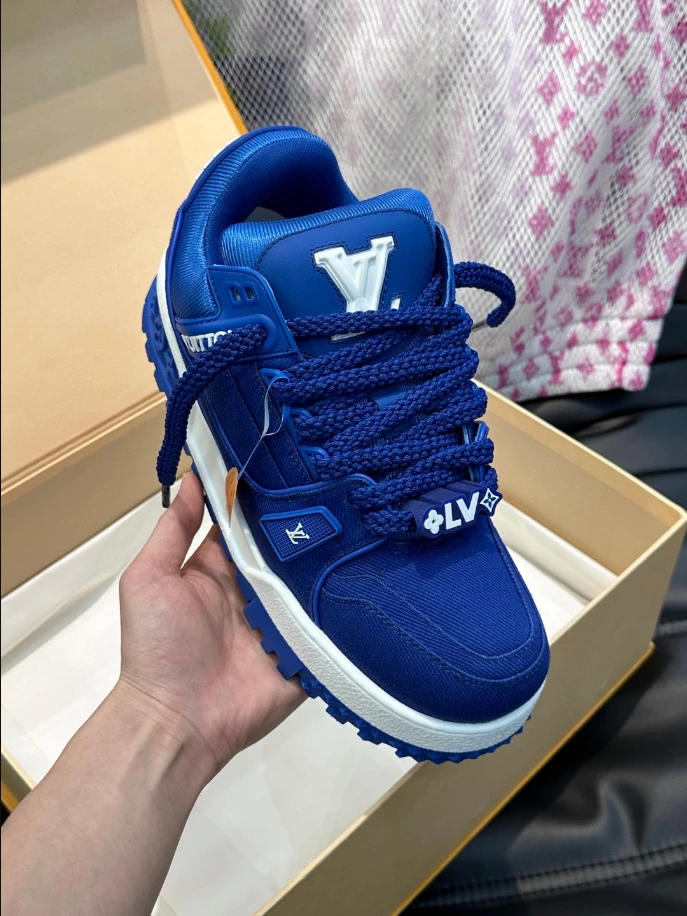 LOUIS VUITTON LV TRAINER MAXI SNEAKERS IN BLUE