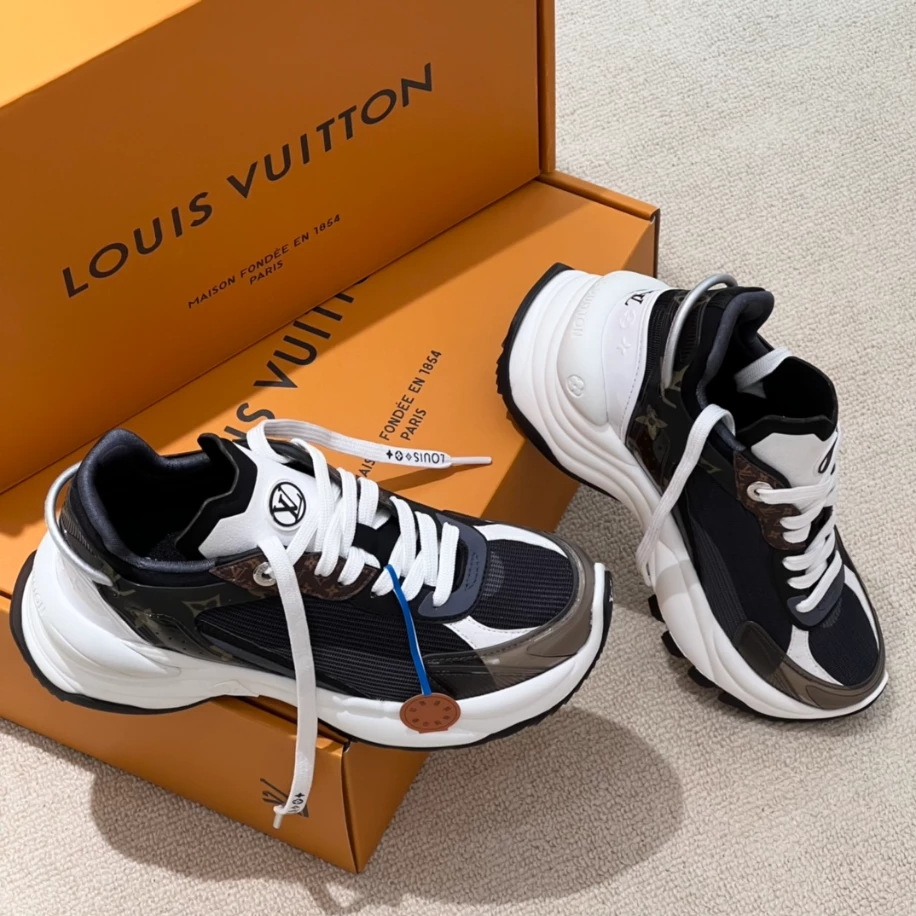 Louis Vuitton Run 55 Sneakers