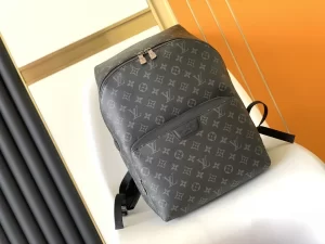 LOUIS VUITTON DISCOVERY BACKPACK - LBV377